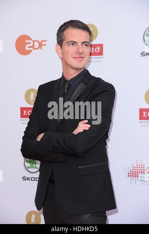 ECHO Klassik Award 2016 im Konzerthaus am Gendarmenmarkt. -Ankunft Mitwirkende: Philippe Jaroussky wo: Berlin, Deutschland bei: 9. Oktober 2016 Stockfoto