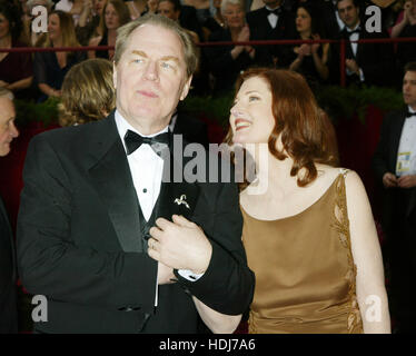 Michael McKean und Annette O'Toole bei den Academy Awards in Hollywood, Kalifornien am 29. Februar 2004.  Bildnachweis: Francis Specker Stockfoto