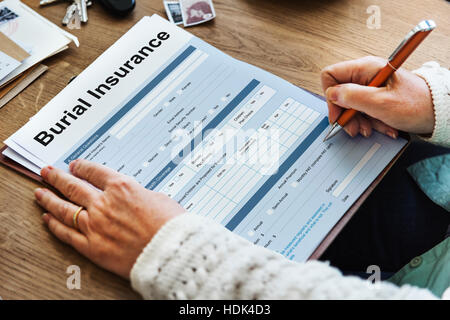 Bestattung Versicherungsformular politisches Konzept Stockfoto