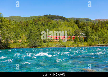 Trainieren Sie Oslo - Bergen in Bergen. Norwegen. Stockfoto