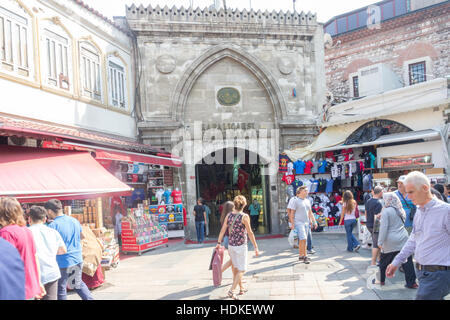 Eingang zum großen Basar, Istanbul, Türkei Stockfoto