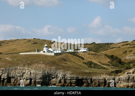 Mariner's Blick auf den Amboss Point Lighthouse, Gebäude und Umgebung Dorset UK Stockfoto