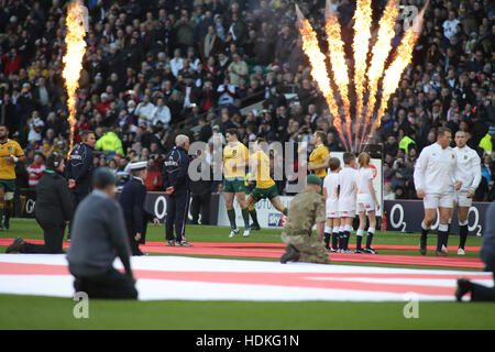 TWICKENHAM, ENGLAND - 3. Dezember 2016: Während die alten gegenseitigen Reichtum Serie Spiel zwischen England und Australien, im Twickenham Stadium Stockfoto