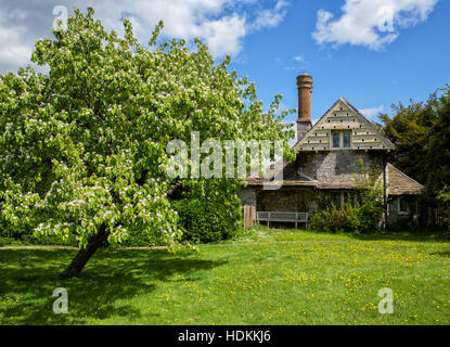 Rebe-Hütte am Blaise Hamlet entworfen von John Nash als Teil des Anwesens Blaise Castle in Bristol UK Stockfoto