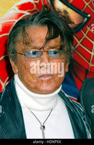 Robert Evans bei der Premiere für den Columbia Pictures Film "Spider-Man 2" im Mann Village Theatre in Westwood Abschnitt von Los Angeles, Kalifornien am 22. Juni 2004.  Bildnachweis: Francis Specker Stockfoto