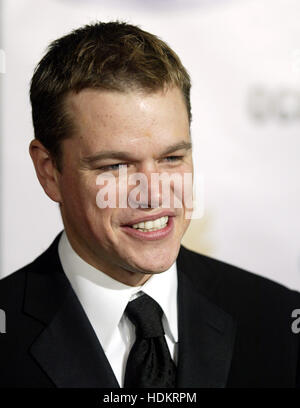 Matt Damon bei der Premiere des Films "Ocean's Twelve" in Grauman Chinese Theatre am 8. Dezember 2004 in Los Angeles. Bildnachweis: Francis Specker Stockfoto