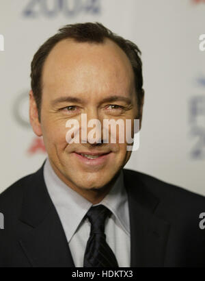 Kevin Spacey bei der Premiere für "Beyond the Sea" am 4. November 2004 in Los Angeles, Kalifornien. Bildnachweis: Francis Specker Stockfoto