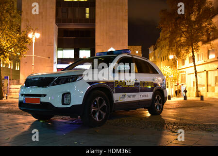 JERUSALEM ISRAEL10 12 16: die israelische Polizei ist die zivile Polizei Israels, zu ihren Aufgaben gehören die Verbrechensbekämpfung, Verkehrssteuerung, Aufrechterhaltung Pu Stockfoto