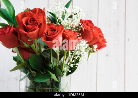 Romantische rote rose Bouquet für besondere Anlässe mit Textfreiraum. Stockfoto