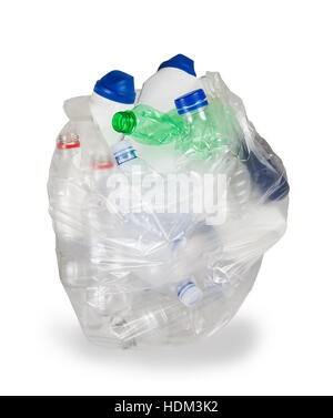 Müllsack mit leeren Plastikflaschen isoliert auf weißem Hintergrund Stockfoto
