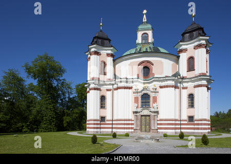 Paura Barockkirche, Pfarr- und Pilgramige Kirche der Heiligen Dreifaltigkeit, Stadl-Paura, Oberösterreich, Österreich, Europa Stockfoto