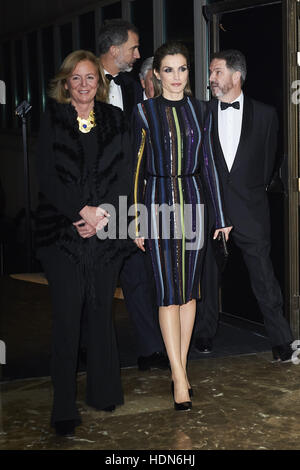 Madrid, Spanien. 13. Dezember 2016. Königin Letizia von Spanien besuchten die 'Mariano de Cavia', "Luca de Tena" und "Mingote" Journalism Awards Dinner im Casa de ABC am 13. Dezember 2016 in Madrid, Spanien-Credit: Jack Abuin/ZUMA Draht/Alamy Live News Stockfoto