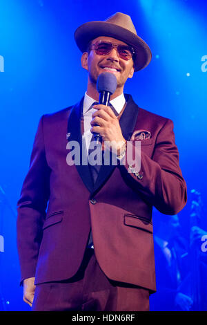 London, UK. 12. Dezember 2016. Matt Goss auf 12.12.2016 bei O2 Shepherds Bush Empire. Matt Goss führt seine "A Matt Goss Christmas". Picture by Credit: Julie Edwards/Alamy Live-Nachrichten Stockfoto