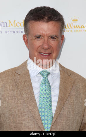 Beverly Hills, CA. 8. Juli 2016. Alan Thicke behandelnden Sommer 2014 TCA: Hallmark es 'Northpole Weihnachtsfeier"an Private Residence California am 8. Juli 2014. © Rtnupa/Medien Punch/Alamy Live-Nachrichten Stockfoto