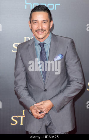 Premiere von Disney und Marvel Studios mit Doktor seltsam: Gabriel Luna wo: Hollywood, Kalifornien, Vereinigte Staaten, wann: 20. Oktober 2016 Stockfoto