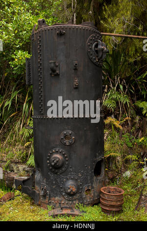 Um charmante Creek Coal Mine auf Neuseelands Südinsel blieb eine Menge meist rostigen Reliquien nach Arbeit 1986 endete. Stockfoto