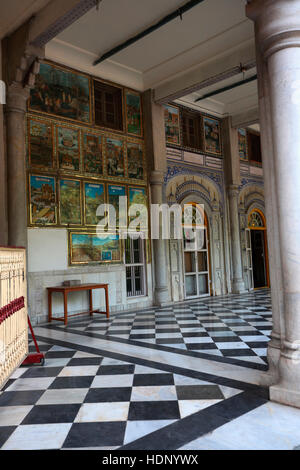 Rote Tempel oder Nasiyan Jain Temple View. Prithivi Raj Marg nahe Mahaveer Kreis in der Mitte der Stadt Ajmer, Rajasthan Indien liegt. Stockfoto