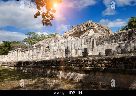 Halle der Tausend Säulen - Spalten in Chichen Itza, Mexiko Stockfoto