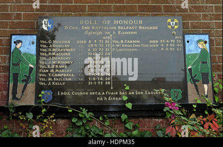 Falls rd, Garten der Erinnerung, IRA-Mitglieder getötet, verstorben auch Ex-Häftlinge, West Belfast, NI, UK - Roll Of Honour Stockfoto