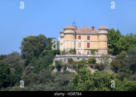 Chateau de Rousset Weingut oder Domaine Greoux-Les-Bains Alpes-de-Haute-Provence-Provence-Frankreich Stockfoto