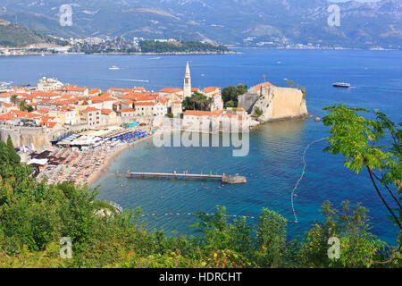 Panoramablick auf die Altstadt von Budva, Montenegro Stockfoto