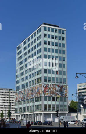 Haus des Lehrers, Otto-Braun-Straße, Mitte, Berlin, Deutschland Stockfoto