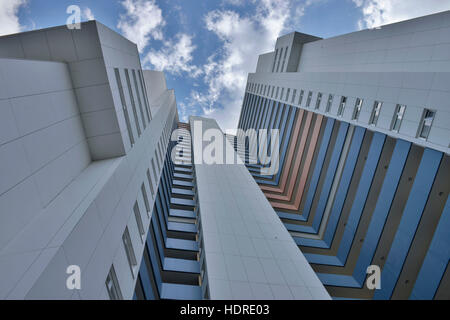 Wohnhochhaus Ideal, Fritz-Erler-Allee 120, Gropiusstadt, Neukölln, Berlin, Deutschland Stockfoto