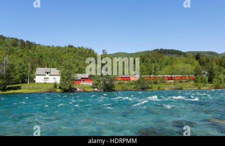 Trainieren Sie Oslo - Bergen in Bergen. Norwegen. Stockfoto