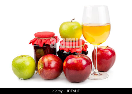 Äpfel und Apfel Desserts isoliert auf weißem Hintergrund Stockfoto