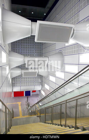 Deutschland, Köln, Treppen von der u-Bahnstation im historischen Rathaus im alten Teil der Stadt. Stockfoto