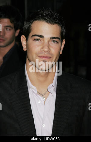 Jesse Metcalfe kommt bei die Peoples Choice Awards in Pasadena, Kalifornien auf Sonntag, 9. Januar 2005. Bildnachweis: Francis Specker Stockfoto