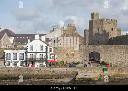 Caernarfon Castle, Gwynedd, Nord-West-Wales, UK Stockfoto