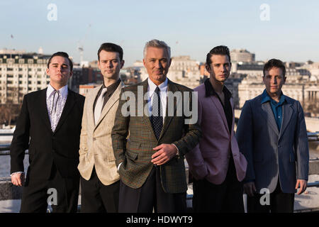 Photocall mit Martin Kemp, früher von Spandau Ballet, die Sterne in Million Dollar Quartet in der Royal Festival Hall in London bis 2. Januar 2017. Stockfoto