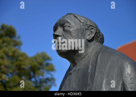 Statue, Käthe Kollwitz, Kloster Unser Lieben Frauen, Regierungsstrasse, Magdeburg, Sachen-Anhalt, Deutschland Stockfoto