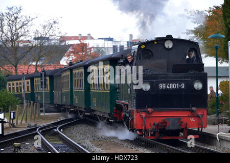 Rasender Roland, Bahnhof, Binz, Rügen, Mecklenburg-Vorpommern, Deutschland Stockfoto