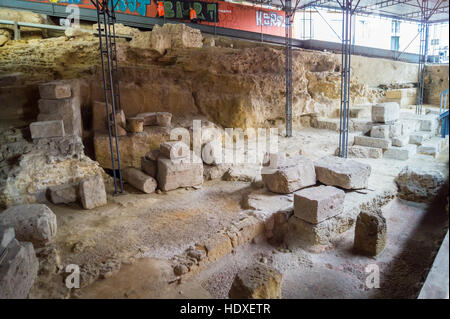 Ausgrabung der römischen Theater und Museum, Museu Teatro Romano, Patio de Aljube, Lissabon Portugal Stockfoto