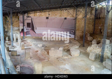 Ausgrabung der römischen Theater und Museum, Museu Teatro Romano, Patio de Aljube, Lissabon Portugal Stockfoto