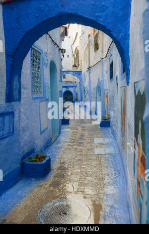 Straßen und Gassen der Medina von Chefchaouen, Marokko Stockfoto