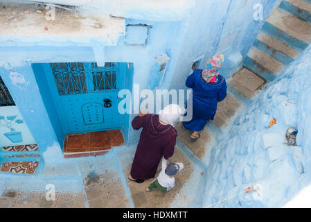 Straßen und Gassen der Medina von Chefchaouen, Marokko Stockfoto