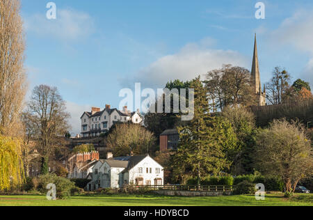 Ross on Wye, einer ländlichen Herefordshire-Stadt nahe der Grenze zu Wales, an einem sonnigen Herbsttag Stockfoto