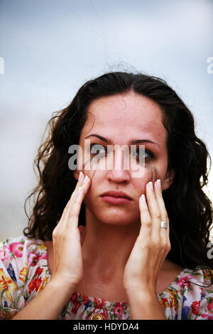 Porträt von der einsamen Mädchen Weinen Stockfoto