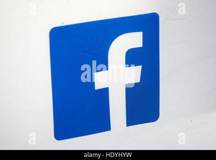 Das Logo der Marke "Facebook", Berlin. Stockfoto