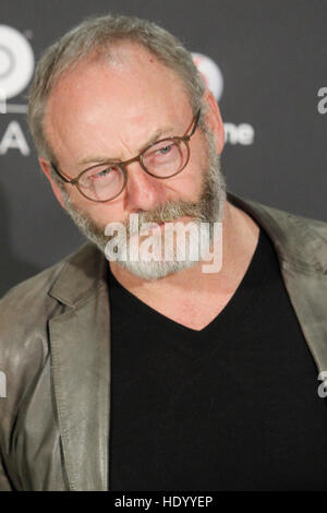 Madrid, Spanien. 15. Dezember 2016.  Liam Cunningham bei der Präsentation der neuen HBO-Kanal Spanien des Ursa-Hotels in Madrid, Spanien 15. Dezember 2016. © MediaPunch Inc/Alamy Live-Nachrichten Stockfoto