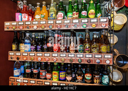 Florida, Süd, Port Charlotte, Cracker Barrel Old Country Store, Restaurant Restaurants Essen Essen Essen Essen Essen gehen Cafe Cafés Bistro, Display Sale Produkt, sod Stockfoto