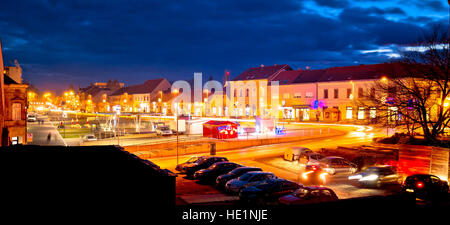 Stadt von Krizevci Abend Advent anzuzeigen, Prigorje Region in Kroatien Stockfoto