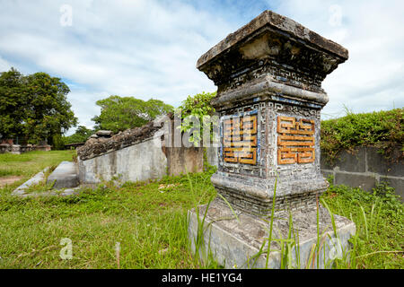 Website des verlorenen Kien Trung Pavillons (der Platz für die täglichen Aktivitäten der Kaiser). Kaiserstadt (Zitadelle), Hue, Vietnam. Stockfoto