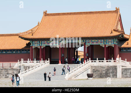 Seite Tore von der Gate Supreme Harmony verbotenen Stadt, Peking China. Stockfoto