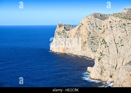 Leuchtturm auf dem Kap Formentor auf der Insel Mallorca in Spanien Stockfoto