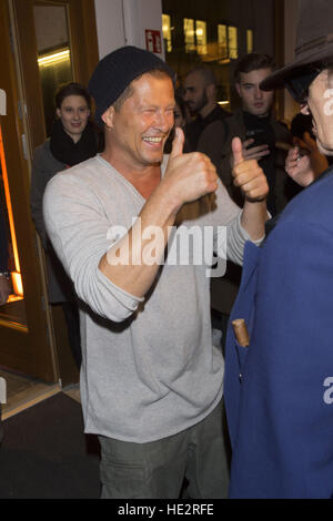 Til Schweiger seine neue Bar und das Restaurant "Barefood Deli" Hamburg mit öffnet: Til Schweiger wo: Hamburg, Deutschland bei: 2. November 2016 Stockfoto