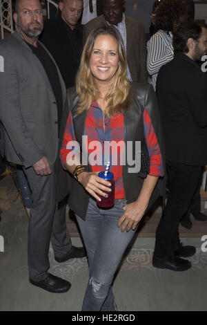 Til Schweiger seine neue Bar und das Restaurant "Barefood Deli" Hamburg mit öffnet: Dana Schweiger Where: Hamburg, Deutschland bei: 2. November 2016 Stockfoto